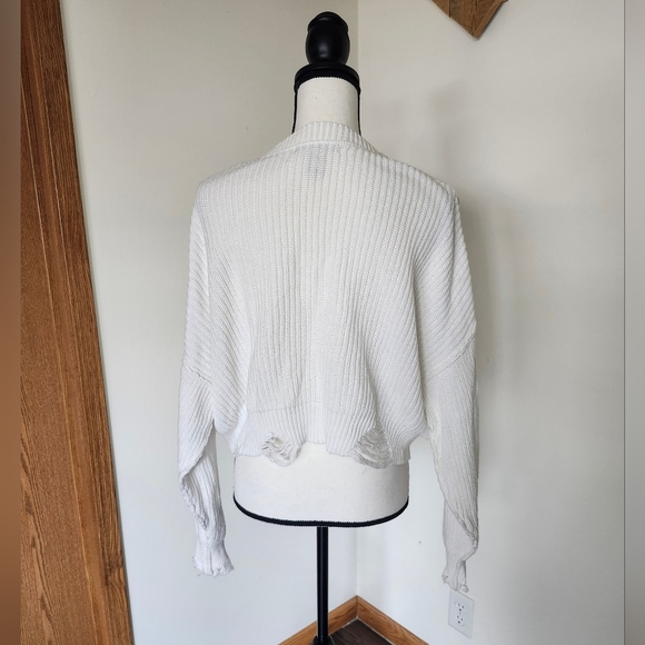 Forever 21 White Cropped Distressed Crew Neck Knit Sweater - Picture 4 of 5